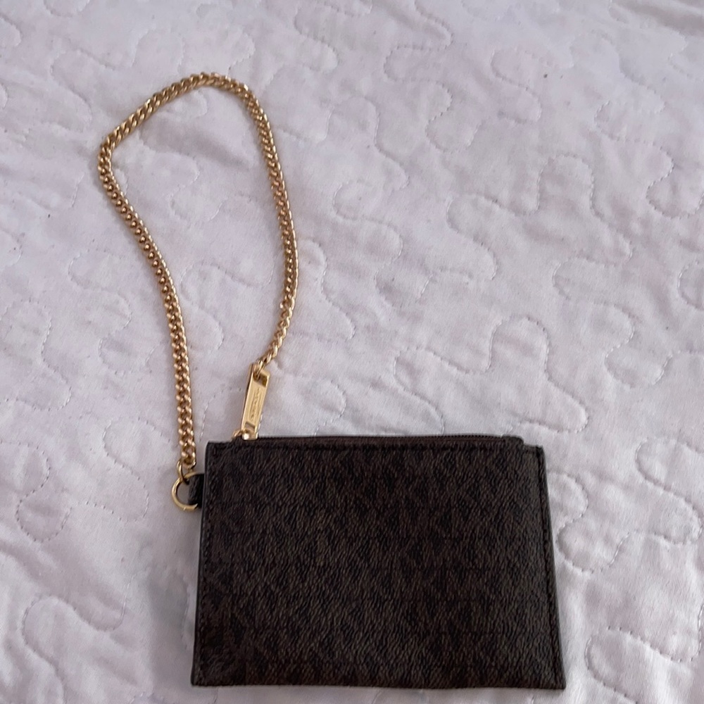 Micheal Kors monogram change purse